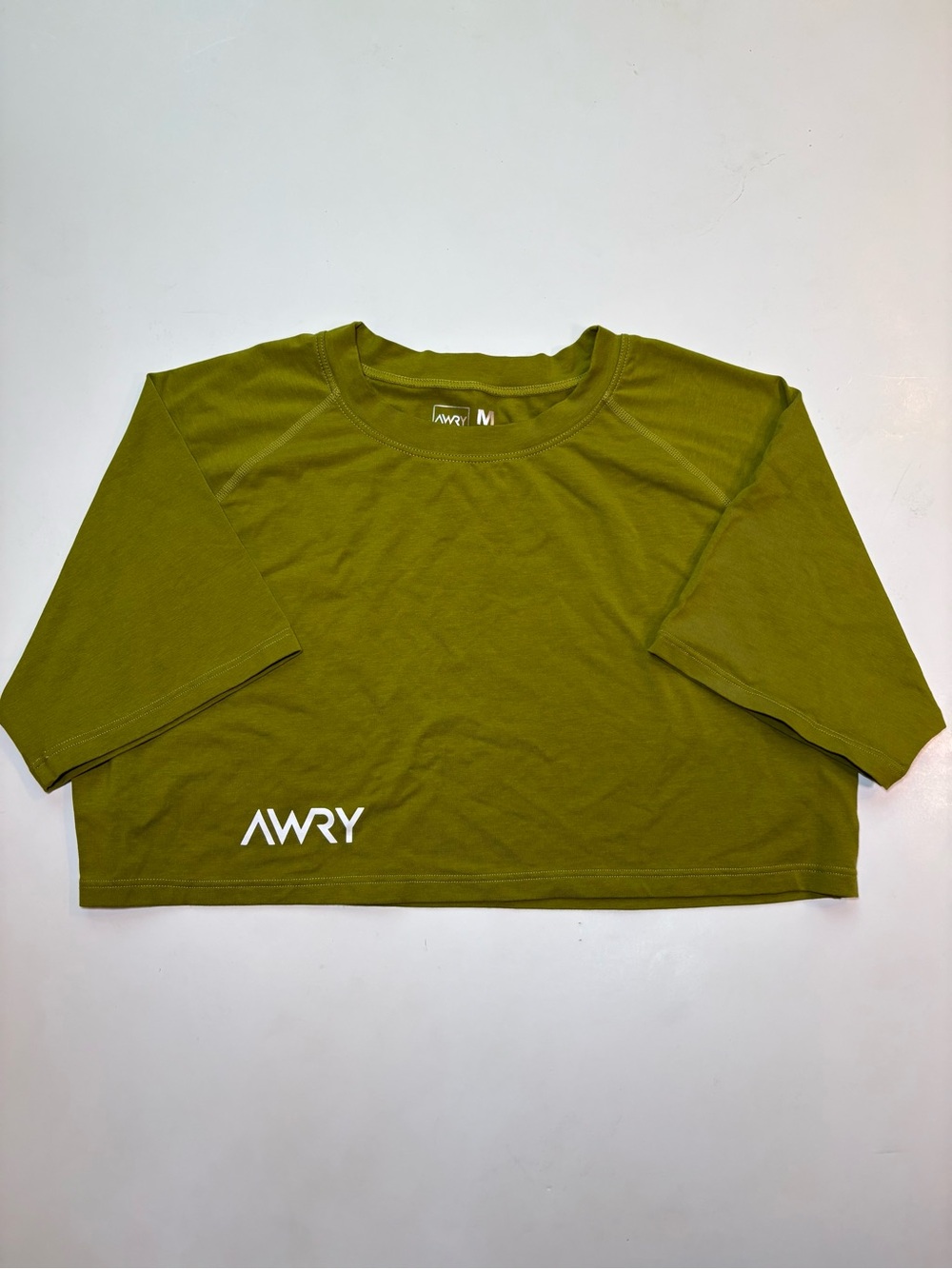 AWRY M’s Olive Green Short-Sleeve Cropped Tee